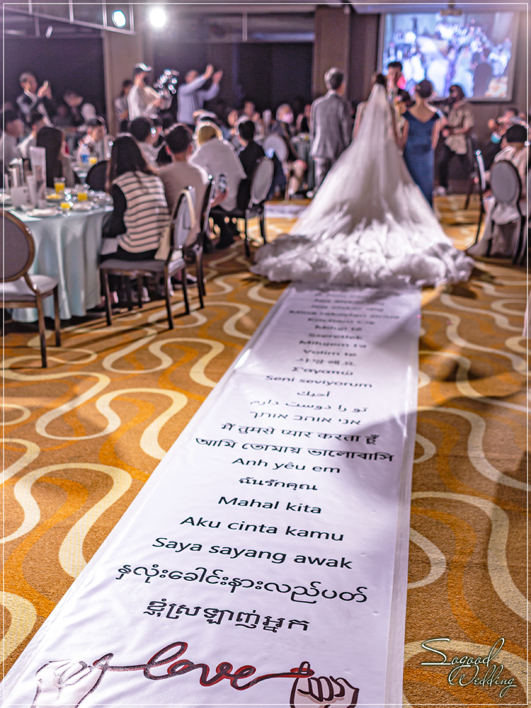 桃園中壢婚禮佈置,花田盛事凡爾賽廳婚禮佈置,美式婚禮,浪漫花園風婚禮,愛情故事婚禮,手繪風婚禮,主題婚禮客製設計,Sogood Wedding