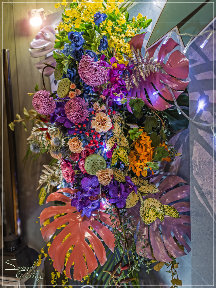 桃園中壢婚禮佈置,尊爵國際廳婚禮佈置,梵谷向日葵婚禮,奇幻花園婚禮,繽紛花店婚禮,熱帶夏夜婚禮,主題婚禮客制設計,Sogood Wedding