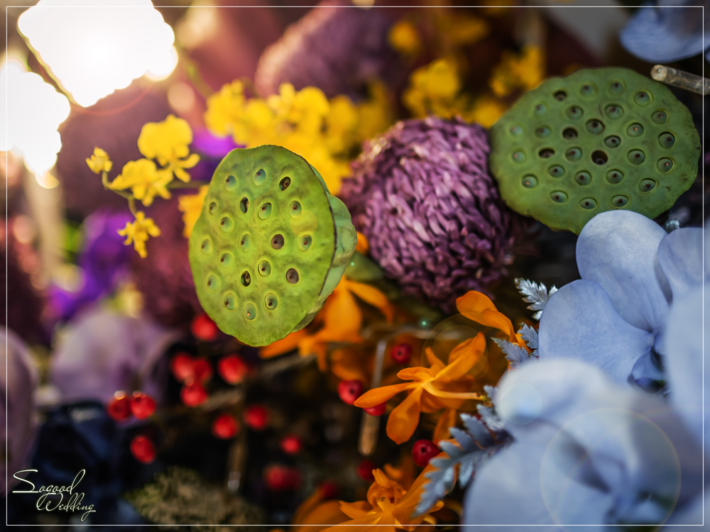 桃園中壢婚禮佈置,尊爵國際廳婚禮佈置,梵谷向日葵婚禮,奇幻花園婚禮,繽紛花店婚禮,熱帶夏夜婚禮,主題婚禮客制設計,Sogood Wedding