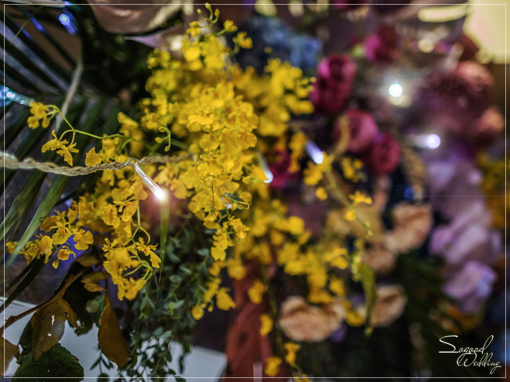 桃園中壢婚禮佈置,尊爵國際廳婚禮佈置,梵谷向日葵婚禮,奇幻花園婚禮,繽紛花店婚禮,熱帶夏夜婚禮,主題婚禮客制設計,Sogood Wedding