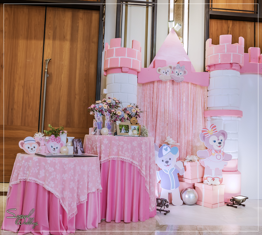 桃園中壢婚禮佈置,皇家薇庭聖雅典威尼斯婚禮佈置,立體城堡風婚禮,浪漫宮廷城堡風婚禮,達菲熊婚禮,主題婚禮客製設計,Sogood Wedding