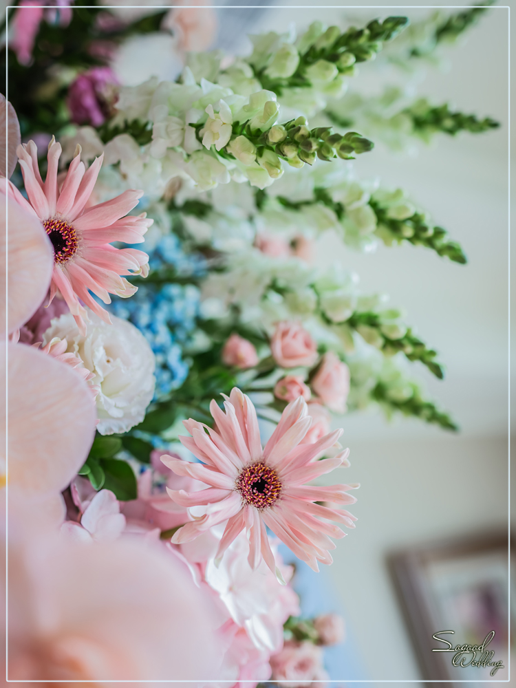 桃園中壢婚禮佈置,揚昇婚禮佈置,揚昇VIP石竹廳嘉蘭廳婚禮佈置,時尚證婚拱門,美式婚禮,主題婚禮客製設計,Sogood Wedding