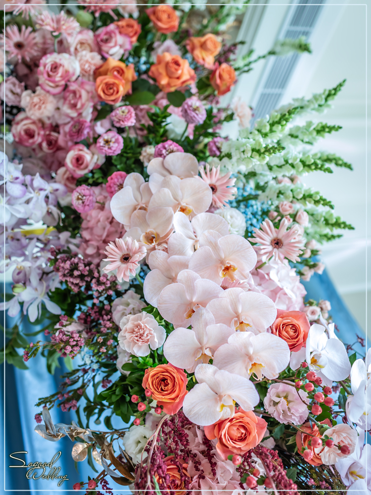 桃園中壢婚禮佈置,揚昇婚禮佈置,揚昇VIP石竹廳嘉蘭廳婚禮佈置,時尚證婚拱門,美式婚禮,主題婚禮客製設計,Sogood Wedding