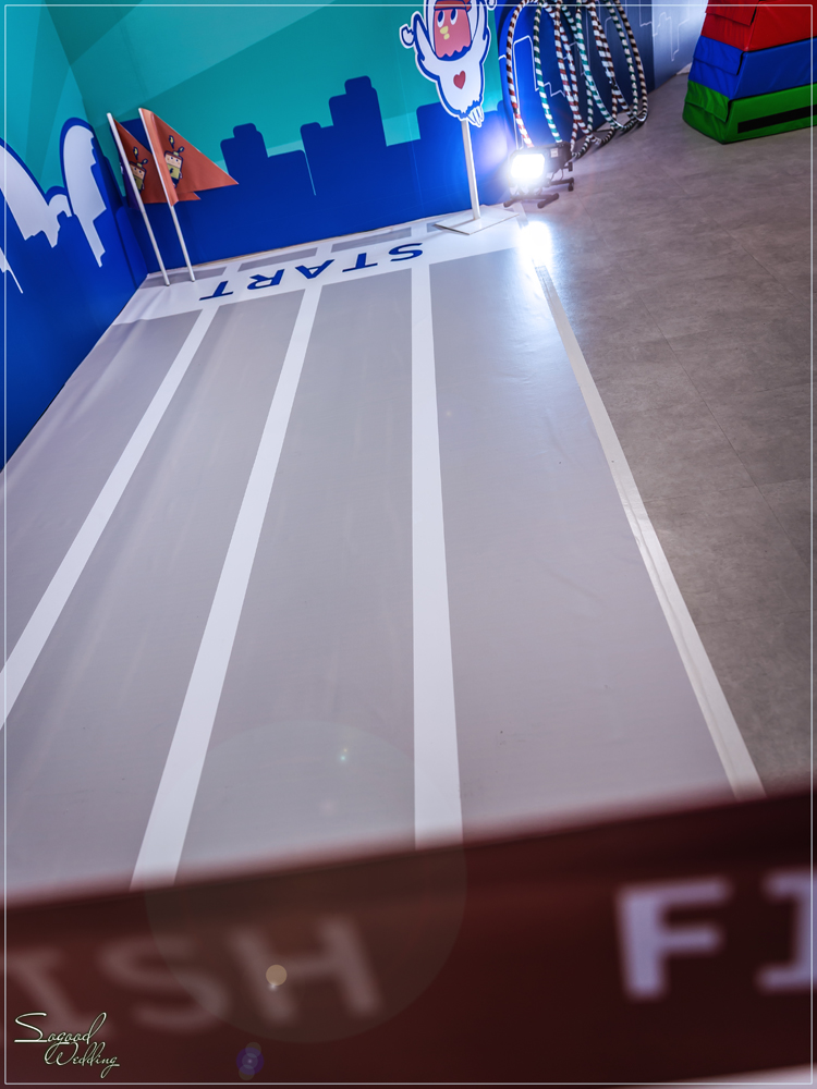 桃園中壢尾牙春酒活動佈置,Curves年會活動佈置,馬拉松佈置,運動風佈置,可爾姿主題活動佈置,宏匯廣場活動佈置,Zepp活動佈置,Sogood Wedding